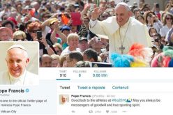 Преку Твитер Папата повика да ги прифатиме отфрлените