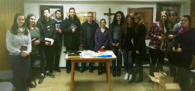 Во Скопје се одржа средба за млади на тема: Светото Писмо во христијанскиот живот