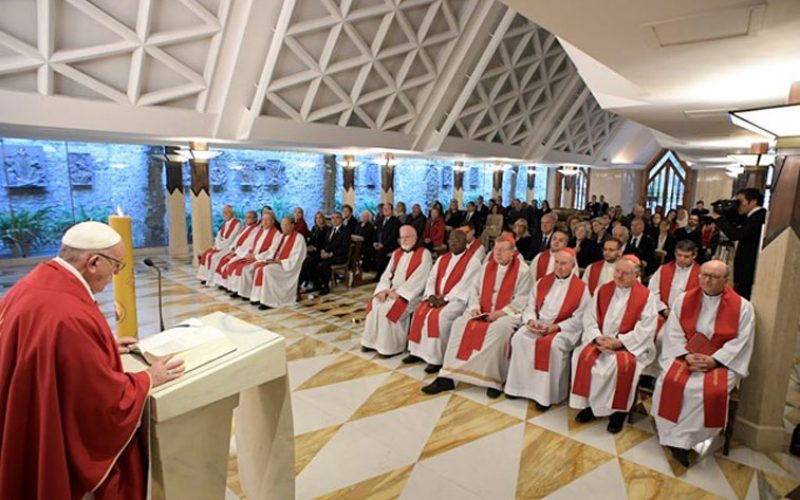 Папата: Евангелието треба да се навестува понизно