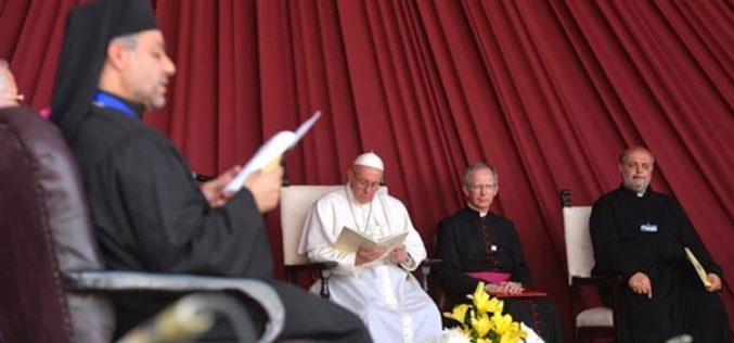 Средба на Папата со клерот и богопосветените лица од Египет