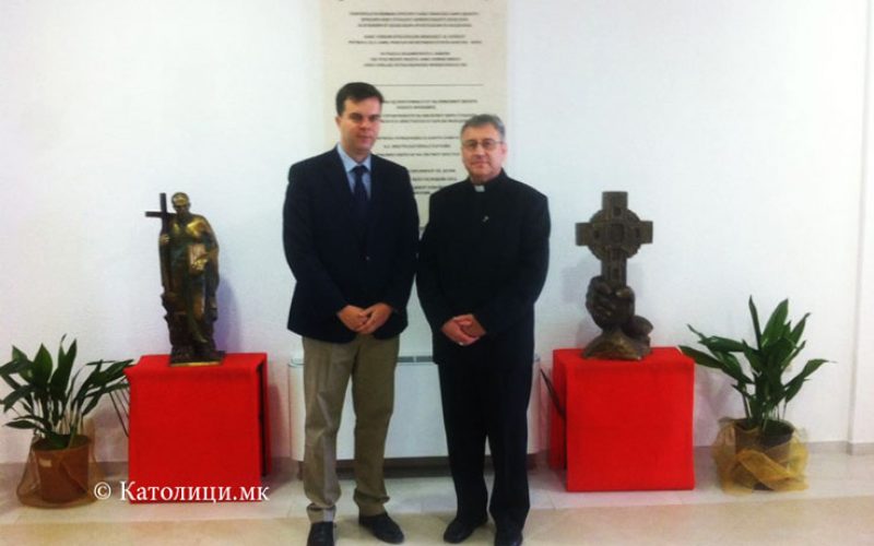 Бискупот Стојанов го прими унгарскиот амбасадор