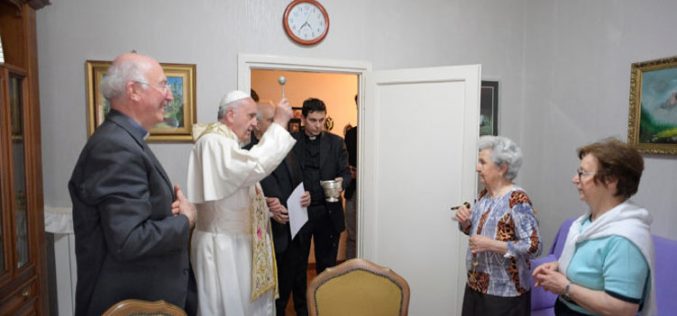 Папата ги изненади жителите на Остија