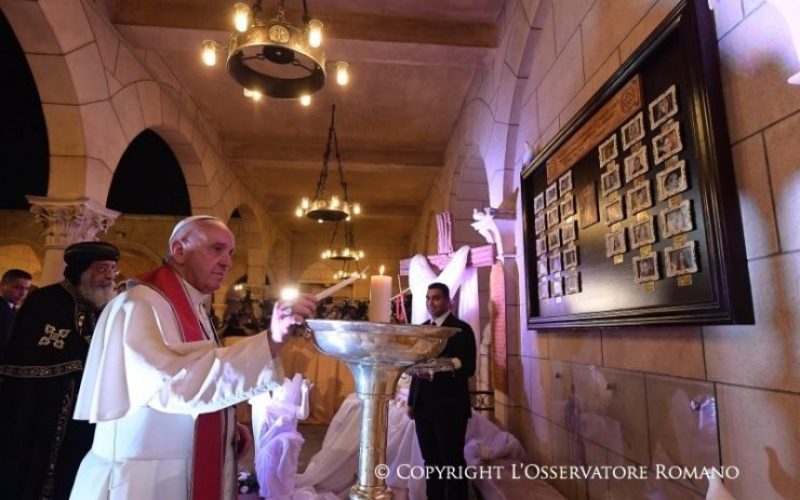 Папата испрати телеграма со сочувство за загинатите копти
