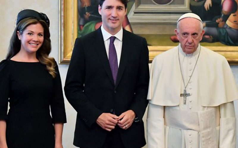 Папата го прими канадскиот премиер