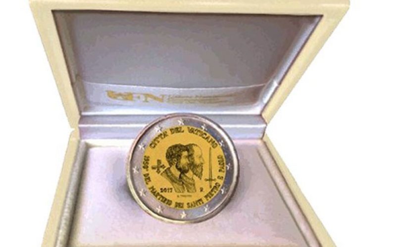Ватиканска монета со ликовите на Петар и Павле