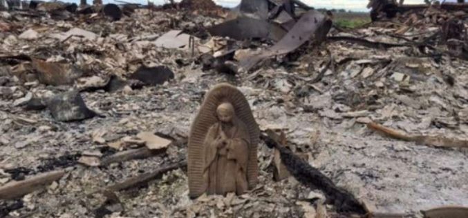 Ураганот Харви и статуата на Богородица