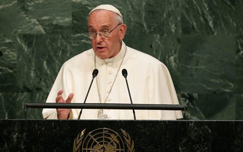 Папата ги повика светските лидери да ги остават на страна личните и идеолошките интереси