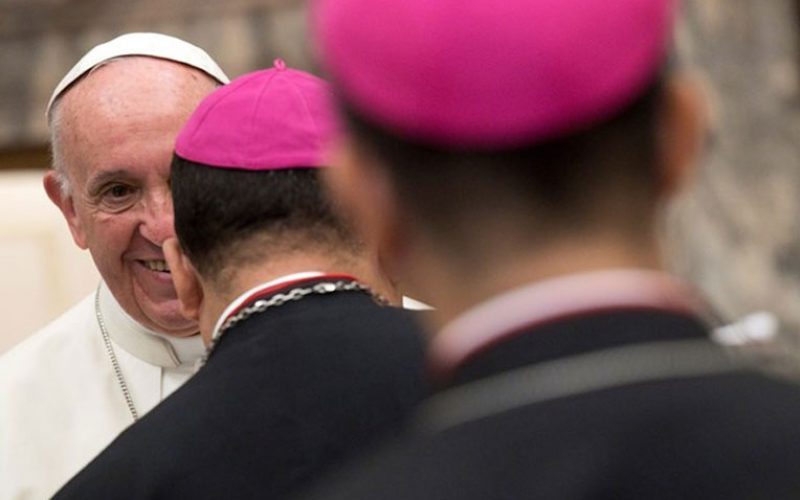 Папата до европските бискупи: Негувајте солидарност и братство