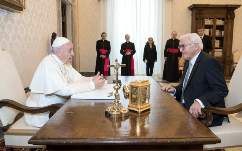 Папата го прими германскиот претседател Штајнмаер