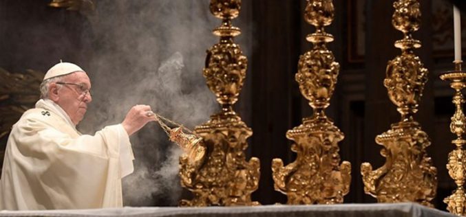 Папата: Да научиме како храбро да чукаме на Божјото срце