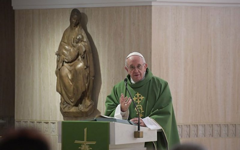 Папата: Господ бара од нас да бидеме вистинити во срцето