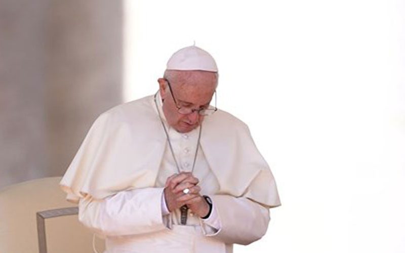 Папата испрати телеграма со сочувство за Ирак и Иран