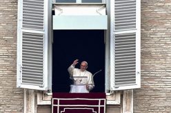 Папата Фрањо: Да откриеме каде живее Учителот