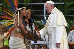 Папата се сретна со претставници на домородните народи