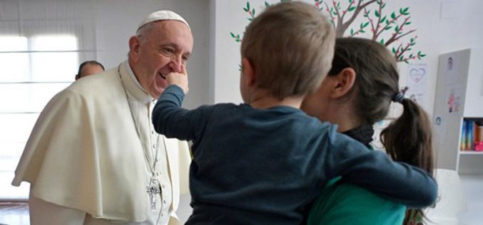 Петок на милосрдието: Папата во посета на „Casa di Leda“