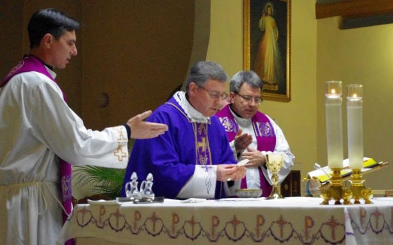 Проповед на бискупот Стојанов по повод 10 годишнината од смртта на Кјара Лубик