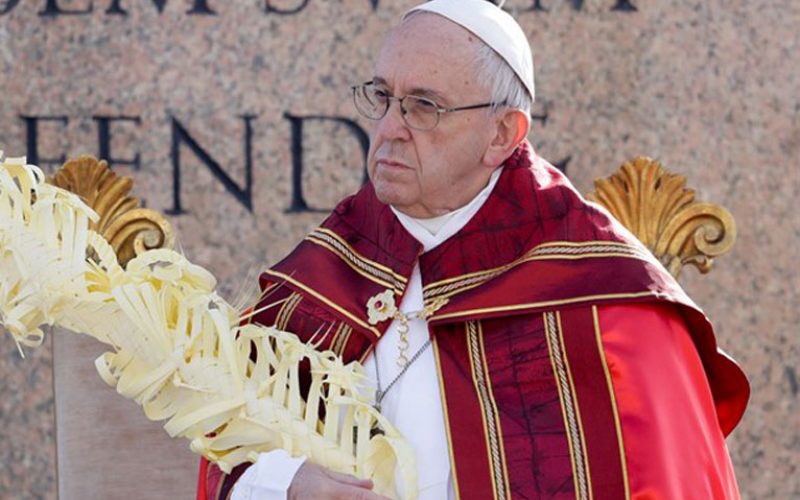 Папата на Цветници: Вие ако замолкнете, камењата ќе повикаат