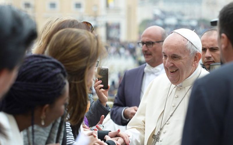 Папата до младите од Опус Деи: Барајте го Христос