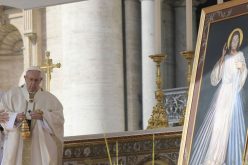 Папата Фрањо: Размислувајте за Божјото неизмерно милосрдие