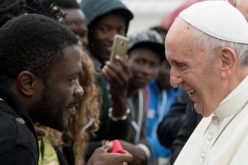 Папата: Да одиме во пресрет на другиот за да го прифатиме