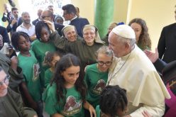 Папата: Со нова евангелизација да се решаваат проблемите на Сицилија