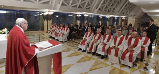 Папата: Ѓаволот го користи лицемерието