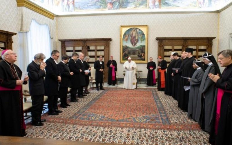 Папата: Екуменизмот е неповратен пат