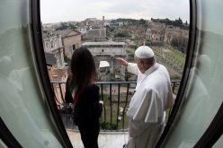 Папата ја посети општинската управа на градот Рим