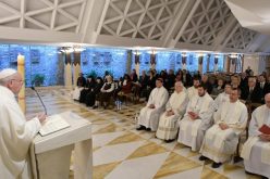Папата: Без Светиот Дух не можеме ништо да направиме