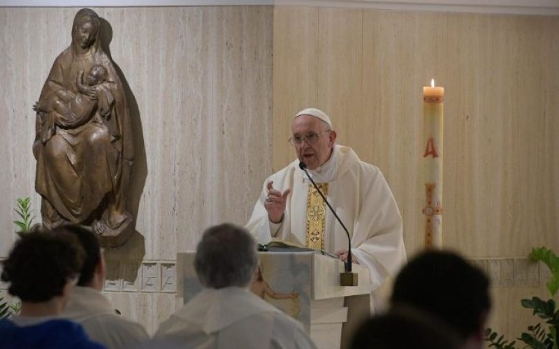 Папата Фрањо: Гревот го прави човекот постар, Светиот Дух го подмладува