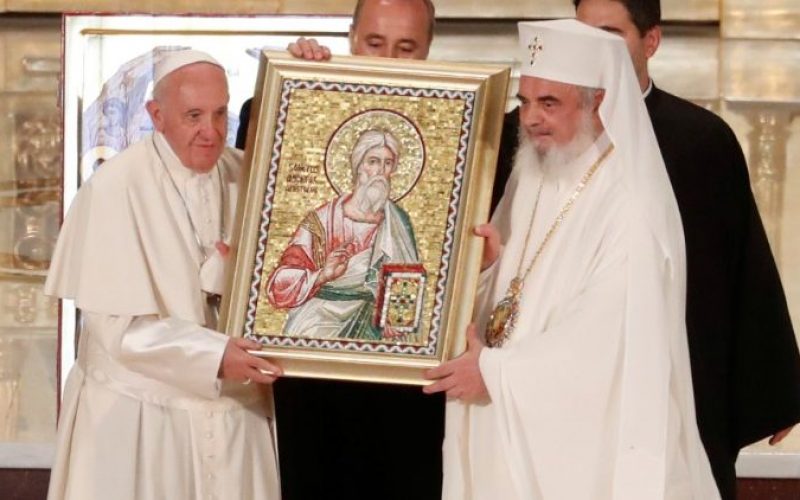 Папата во Романија. Молитвата Оче наш во православната катедрала