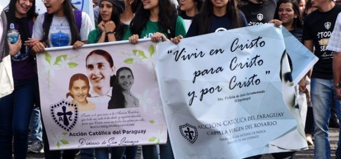 Папата до младите Парагвајци: Бидете Исусови сведоци меѓу најсиромашните