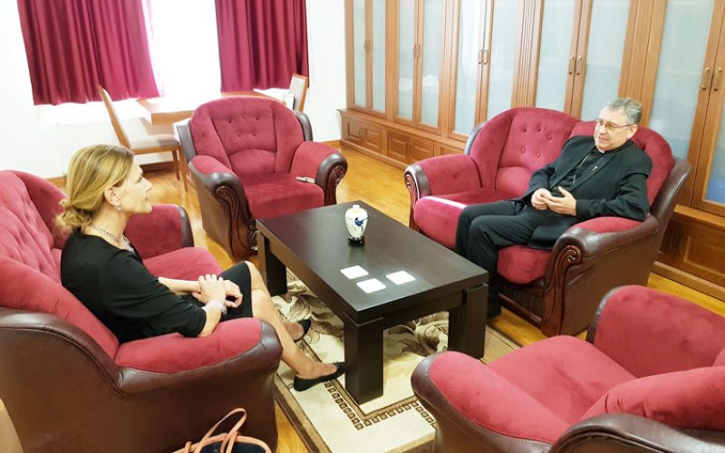 Бискупот Стојанов ја прими во проштална посета амбасадорката на Хрватска