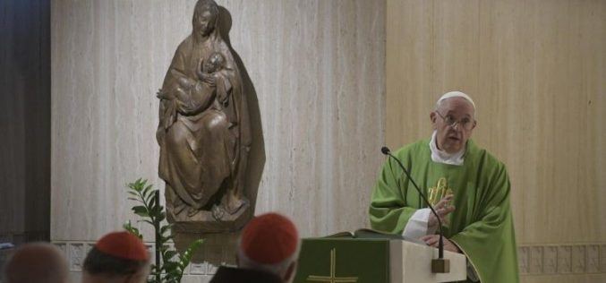 Папата Фрањо: Сочувствувањето е Божјиот јазик