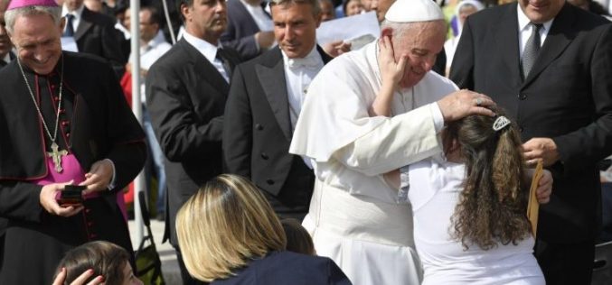 Папата Фрањо: Само она што носи Божји потпис трае