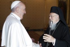 Папата Фрањо се сретна со патријархот Вартоломеј I во Ватикан