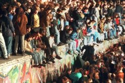 COMECE: Годишнината од падот на Берлинскиот ѕид апел за подобра Европа