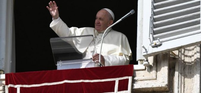 Папата Фрањо: Таму каде што е себичноста нема живот