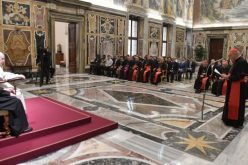 Папата: „Не“ за клерикализација на лаиците, „да“ за жените на управни места