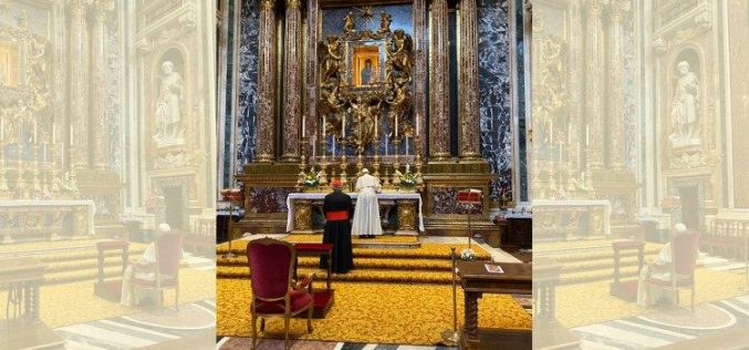Папата во базиликата Света Марија Велика се помоли за патувањето во Тајланд и Јапонија