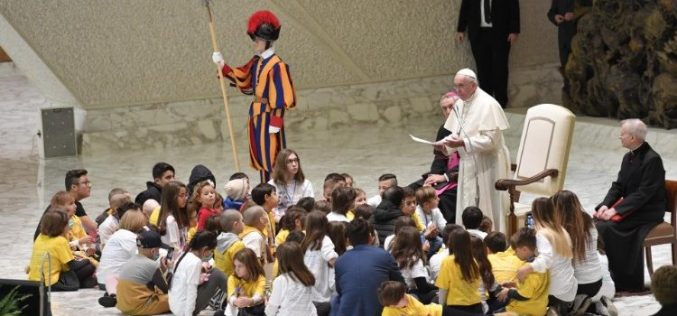 Папата Фрањо: Ви благодарам што дозволувате да се почувствува присуството на Исус