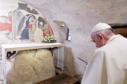 Папата објави Апостолско писмо за божиќните пештери