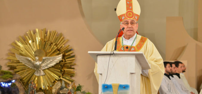 Проповед на Скопскиот бискуп и Струмичко – скопски епарх монс. д-р Киро Стојанов за време на Божиќната светата Литургија