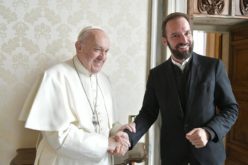 Папата го прими римскиот лутерански пастор