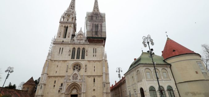Силен земјотрес го погоди Загреб