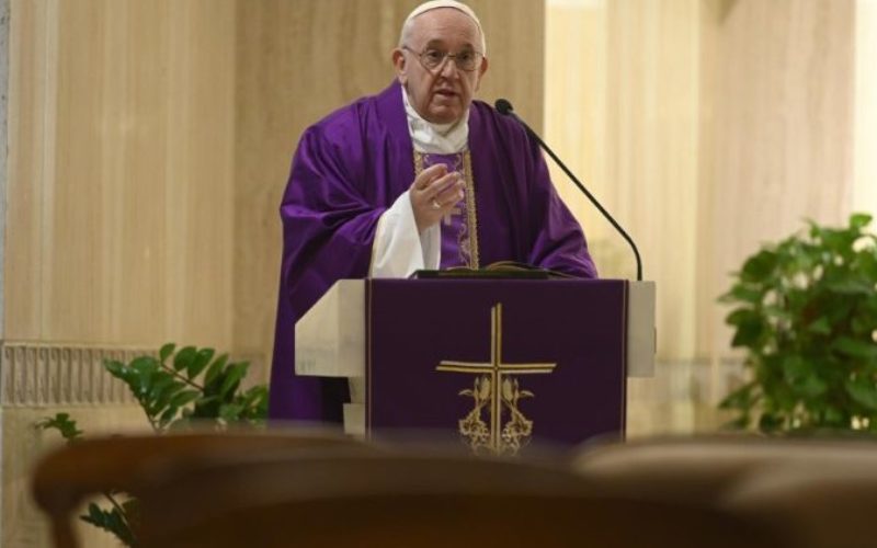 Папата поттикна на молитва до Господ за да ни помогне да го победиме стравот