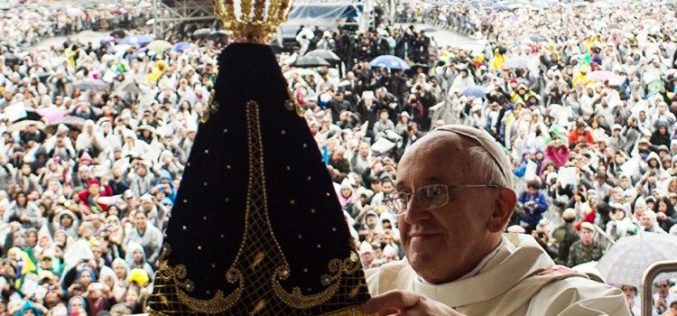 Папата Фрањо: Се молам за Бразил погоден од пандемијата
