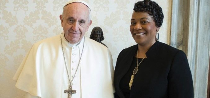 Бернице Албертине Кинг: Папата и мојот татко ги обединува еден сон