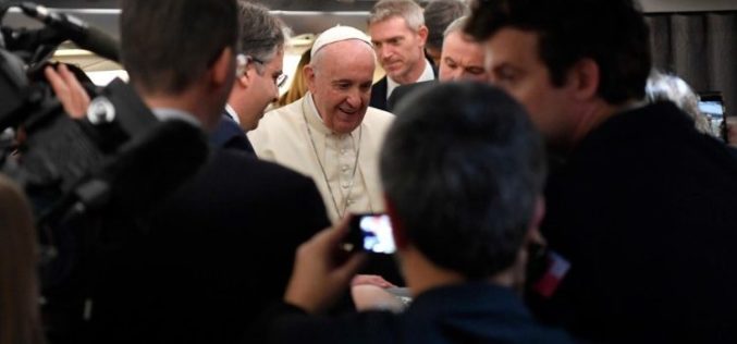 Папата Фрањо до католичките медиуми: Бидете знак на единство среде различностите