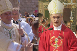 Папата Фрањо ги именува бискупите Палиќ и Кутлеша на нови служби